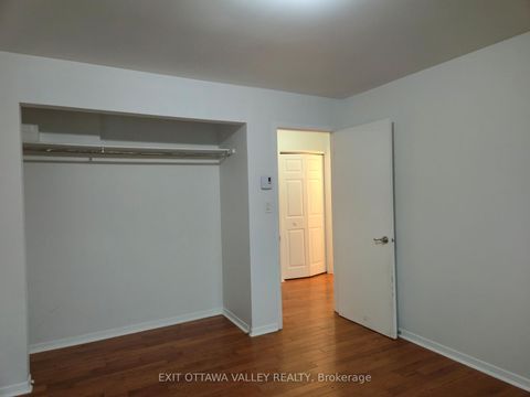 Photo 16 at 3 - 10 Charles Street, Arnprior