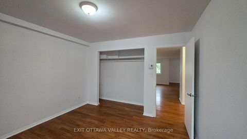 Photo 19 at 3 - 10 Charles Street, Arnprior