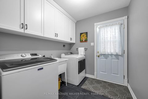 Photo 23 at 944 Raftsman Lane, Convent Glen, Orleans