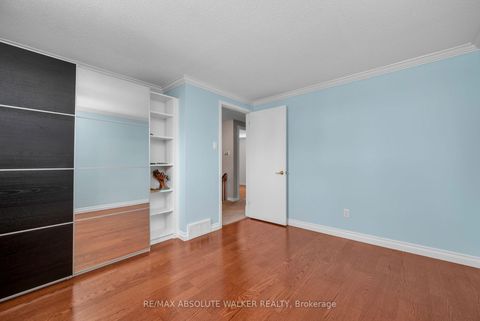 Photo 32 at 944 Raftsman Lane, Convent Glen, Orleans