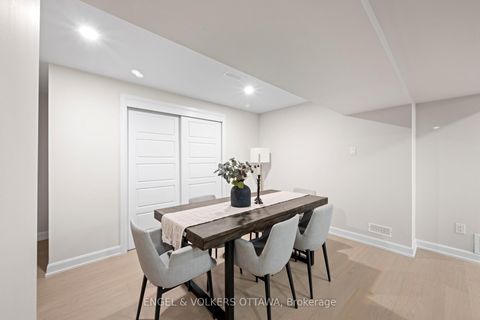 Photo 33 at 23 Pacing Walk, Goulbourn Twp From Franktown Rd/South To Rideau, Stittsville