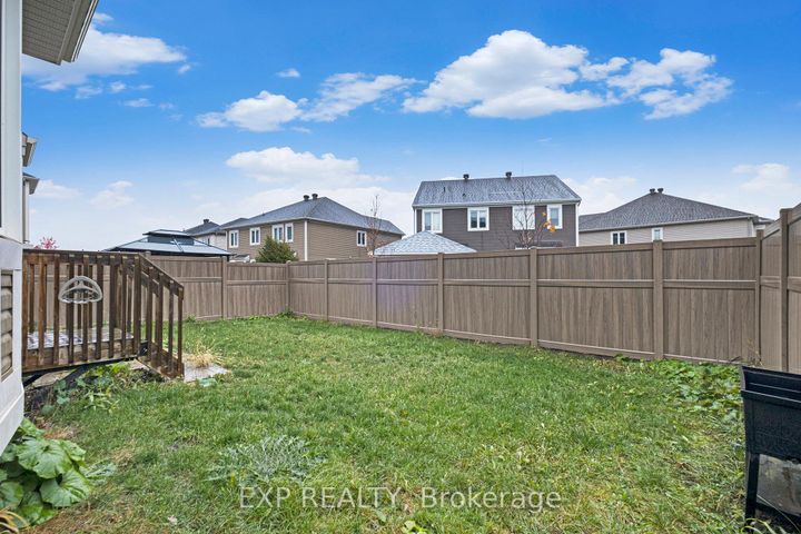 Photo 28 at 186 Lamprey Street, Nepean (Half Moon Bay), Ottawa