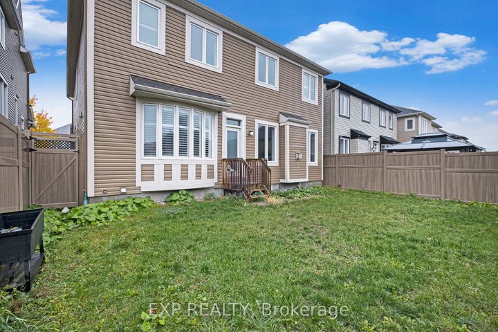 Photo 29 at 186 Lamprey Street, Nepean (Half Moon Bay), Ottawa