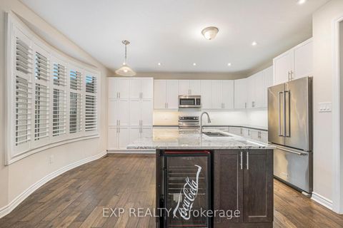 Photo 12 at 186 Lamprey Street, Nepean (Half Moon Bay), Ottawa