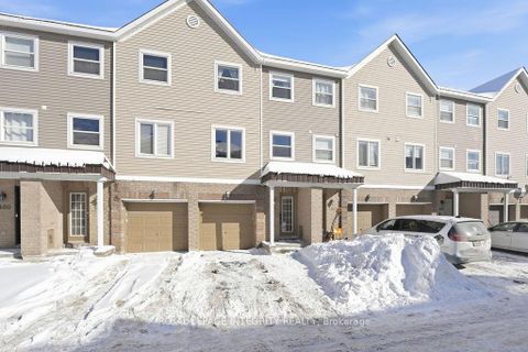 Photo 1 at 404 Sadar Private, Nepean (Cedargrove/Fraserdale), Ottawa