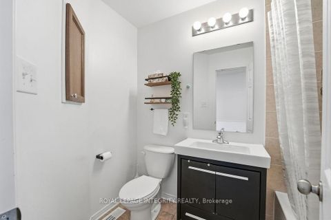 Photo 25 at 404 Sadar Private, Nepean (Cedargrove/Fraserdale), Ottawa