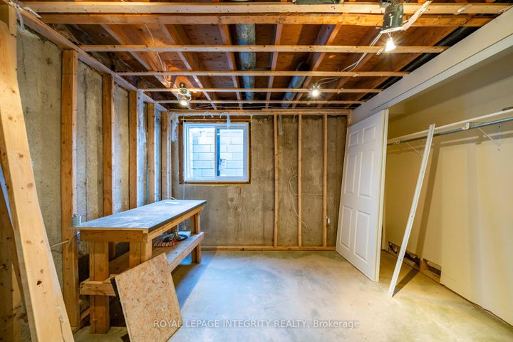 Photo 18 at 2061 Prince Of Wales Drive, Nepean (Rideau Heights/Rideau River), Ottawa