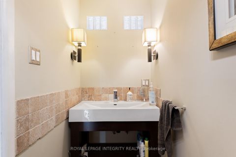 Photo 11 at 2061 Prince Of Wales Drive, Nepean (Rideau Heights/Rideau River), Ottawa