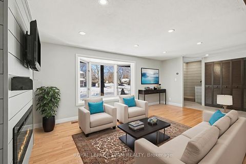 Photo 9 at 19 Chanonhouse Drive, Richmond, Stittsville