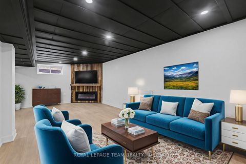 Photo 17 at 19 Chanonhouse Drive, Richmond, Stittsville