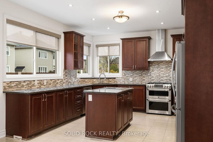 Photo 11 at 347 Bamburgh Way, Nepean (Cedargrove/Fraserdale), Ottawa