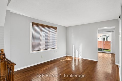 Photo 11 at 32 Peacock Crescent, Nepean (Cedargrove/Fraserdale), Ottawa