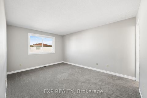 Photo 20 at 32 Peacock Crescent, Nepean (Cedargrove/Fraserdale), Ottawa