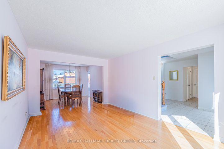 Photo 15 at 52 Thare Crescent, Nepean (Knollsbrook), Ottawa