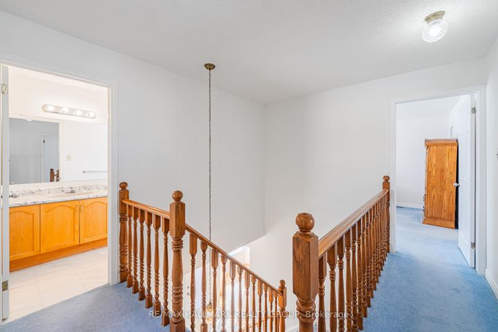 Photo 31 at 52 Thare Crescent, Nepean (Knollsbrook), Ottawa