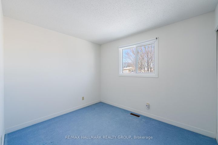 Photo 43 at 52 Thare Crescent, Nepean (Knollsbrook), Ottawa