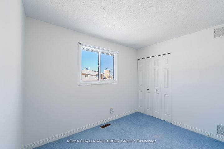 Photo 44 at 52 Thare Crescent, Nepean (Knollsbrook), Ottawa