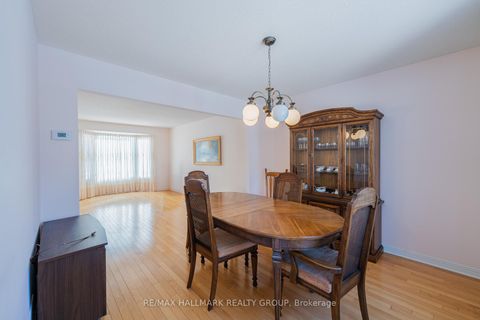 Photo 12 at 52 Thare Crescent, Nepean (Knollsbrook), Ottawa