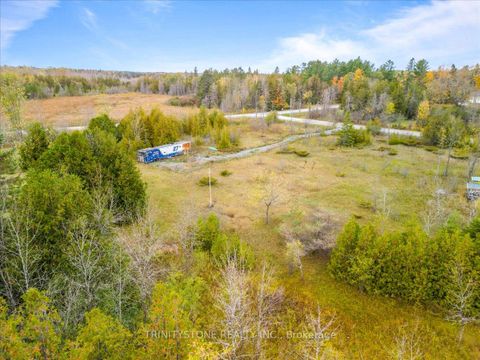 Photo 14 at 1754 Kilmaurs Side Road, Dunrobin, Constance Bay