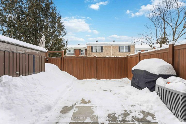 Photo 23 at 33 Monterey Drive, Nepean (Leslie Park), Ottawa