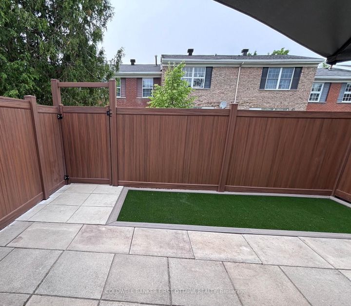 Photo 26 at 33 Monterey Drive, Nepean (Leslie Park), Ottawa