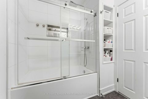 Photo 19 at 33 Monterey Drive, Nepean (Leslie Park), Ottawa