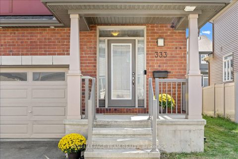Photo 4 at 333 Tulum Crescent, Emerald Meadows/Trailwest, Kanata