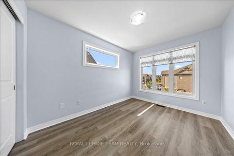 Photo 30 at 333 Tulum Crescent, Emerald Meadows/Trailwest, Kanata