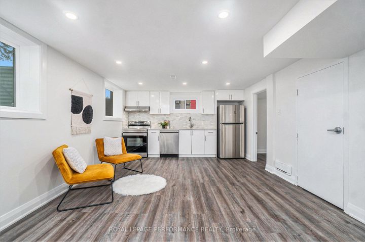 Photo 16 at 26 Majestic Drive, Nepean (Manordale), Ottawa