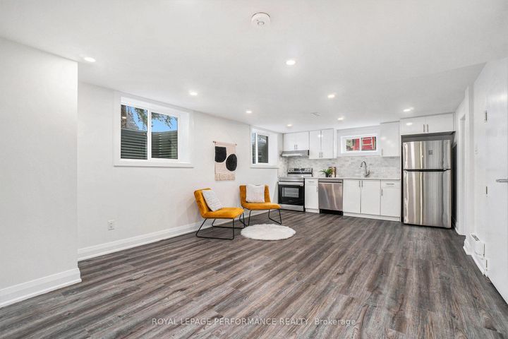 Photo 19 at 26 Majestic Drive, Nepean (Manordale), Ottawa