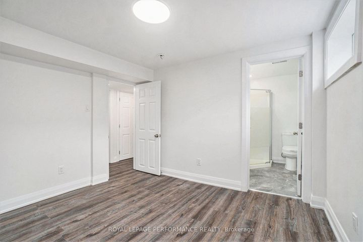 Photo 23 at 26 Majestic Drive, Nepean (Manordale), Ottawa