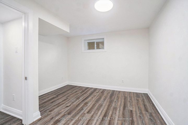 Photo 26 at 26 Majestic Drive, Nepean (Manordale), Ottawa