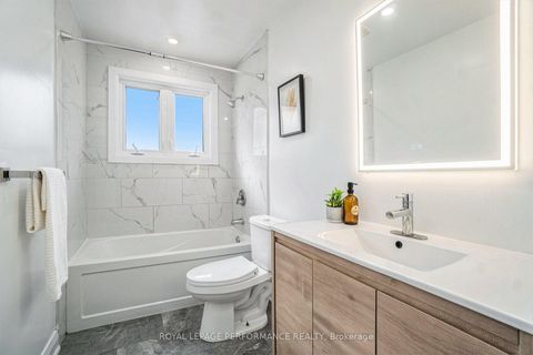 Photo 9 at 26 Majestic Drive, Nepean (Manordale), Ottawa