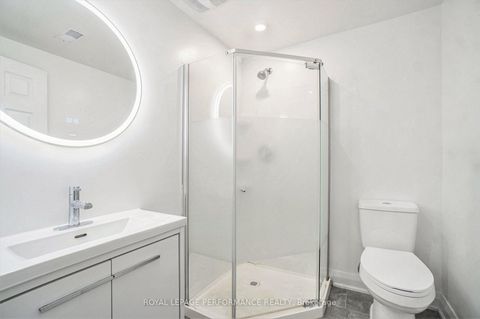 Photo 24 at 26 Majestic Drive, Nepean (Manordale), Ottawa