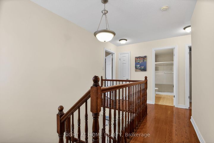 Photo 19 at 307 VENTANNA Way, Nepean (Strandherd), Ottawa