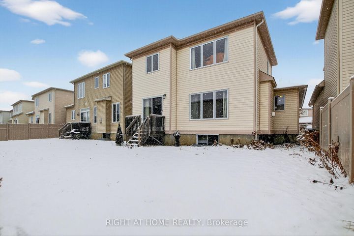 Photo 36 at 307 VENTANNA Way, Nepean (Strandherd), Ottawa