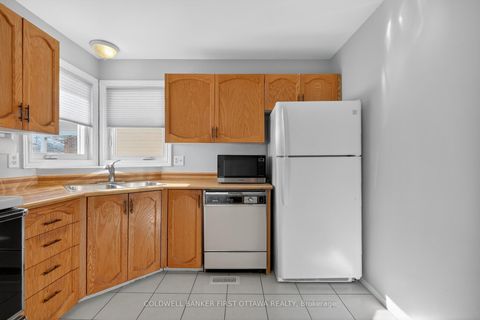 Photo 14 at 273 Kinglet Way, Chatelaine Village, Orleans