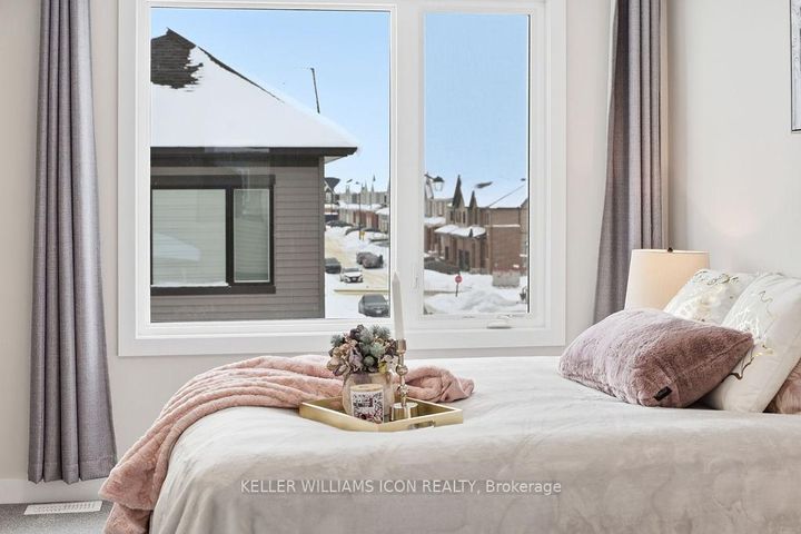 Photo 22 at 840 Andesite Terrace, Nepean (Half Moon Bay), Ottawa