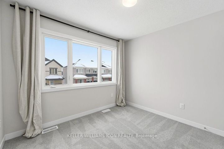 Photo 28 at 840 Andesite Terrace, Nepean (Half Moon Bay), Ottawa