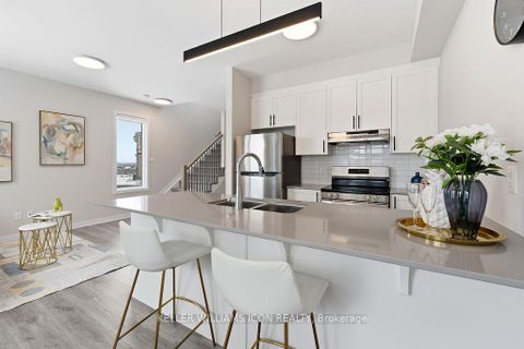 Photo 11 at 840 Andesite Terrace, Nepean (Half Moon Bay), Ottawa