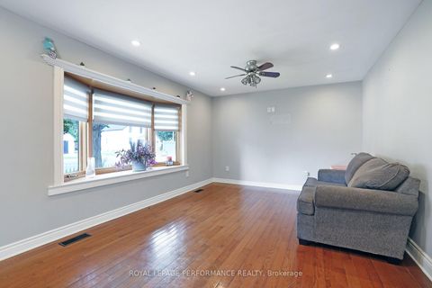 Photo 6 at 63 Wilson Street E, Perth