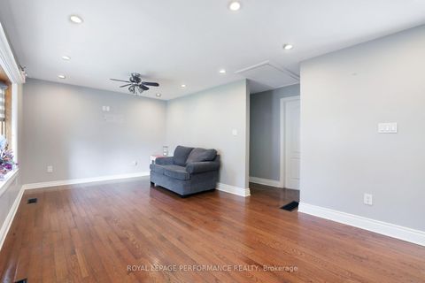 Photo 8 at 63 Wilson Street E, Perth