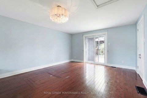 Photo 15 at 63 Wilson Street E, Perth