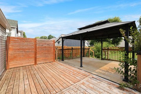 Photo 22 at 63 Wilson Street E, Perth