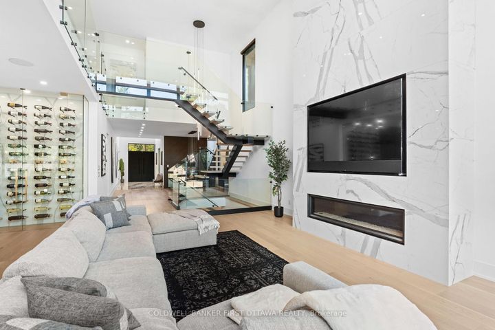 Photo 11 at 1124 Normandy Crescent, Nepean (Borden Farm/Stewart Farm/Carleton Heights/Parkwood Hills), Ottawa