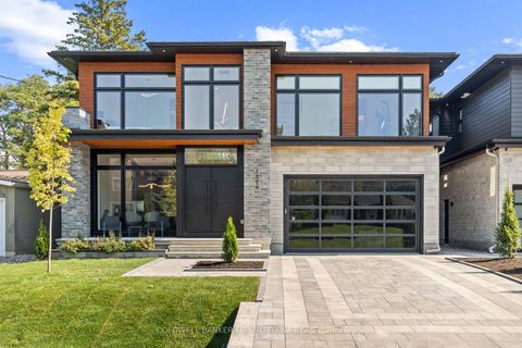 Photo 1 at 1124 Normandy Crescent, Nepean (Borden Farm/Stewart Farm/Carleton Heights/Parkwood Hills), Ottawa