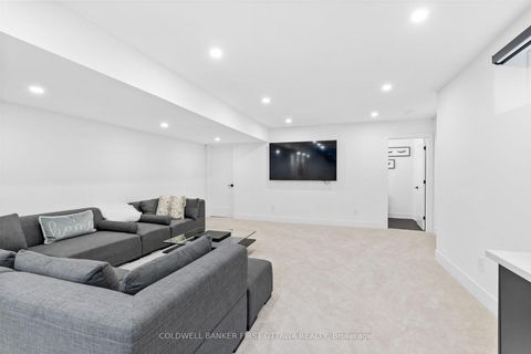 Photo 35 at 1124 Normandy Crescent, Nepean (Borden Farm/Stewart Farm/Carleton Heights/Parkwood Hills), Ottawa