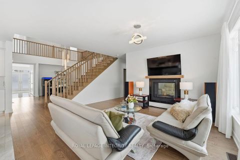 Photo 12 at 207 Osterley Way, Stittsville (South), Stittsville