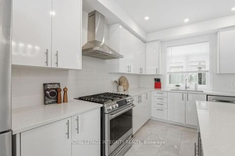 Photo 17 at 207 Osterley Way, Stittsville (South), Stittsville