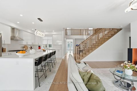 Photo 23 at 207 Osterley Way, Stittsville (South), Stittsville